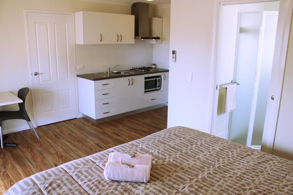 Big4 Bunbury Riverside Holiday Park Eaton ภายนอก รูปภาพ